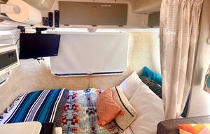 2020 Casita Spirit Deluxe RV rental photo 4