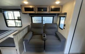 2024 Palomino Puma 32BHQS