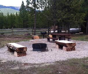 Fairview Ranger Station, Loop: FAIRVIEW RANGER STATION