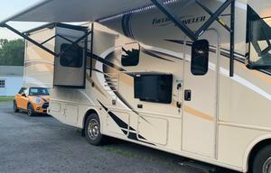 2018 Thor Motor Coach Freedom Traveler A27
