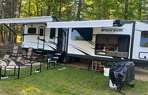 2023 Venture RV SportTrek Touring Edition 333VMI RV rental photo 1