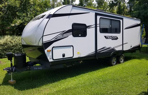 2022 Prime Time RV Tracer 24DBS
