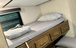 2020 Keystone RV Cougar Half-Ton 32BHS