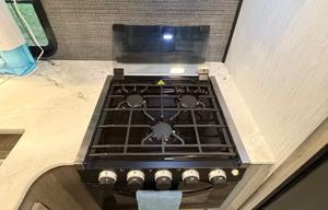 Delivery-Setup included | Sleeps 8 | Starlink WiFi