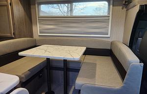 Dakota | Memory Making, Easy to Handle Motorhome