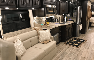 BLACK-OUT custom coach! RARE triple bunk.