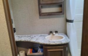 Family friendly with HUGE Bunkroom!!