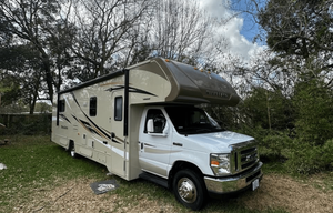 2017 Winnebago Minnie Winnie 31K