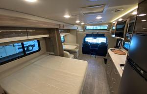 Mercedes Class C, 5pp,Solar,AC,Generator, Starlink