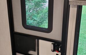 2021 Mallard Heartland M180BH