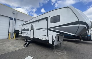2024 Dutchman Astoria 5th Wheel with Bunkhouse