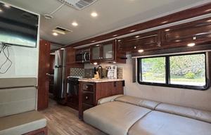 Travel with Ease & Comfort! Pets Welcome