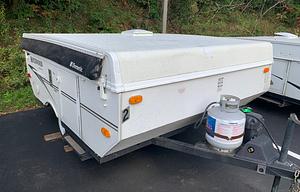 2010 Rockwood 1640LTD Popup, Small but Spacious!