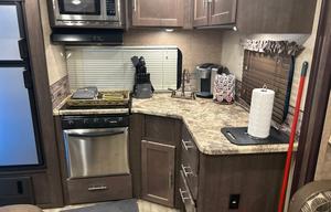 2016 Forrest River Surveyor 251RKS