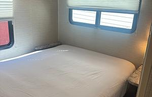2019 Jayco Redhawk 31XL RV rental photo 13