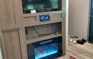 2019 Hideout 28RKS RV rental photo 13