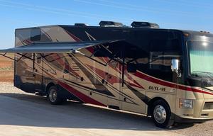 2015 Thor Motor Coach Outlaw 37LS TOY HAULER