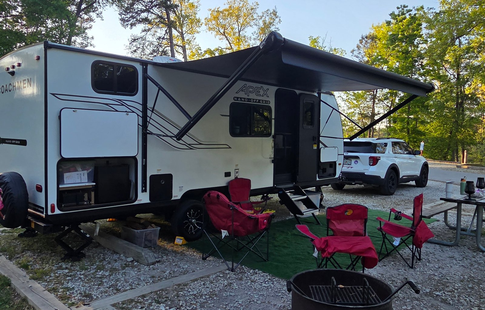 2026 Apex Nano 208BHS(DELIVERY & SET-UP ONLY)