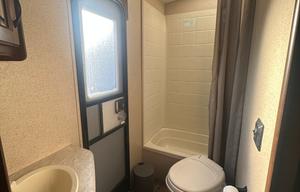 Spacious Tahoe Bunkhouse *Festival-Friendly