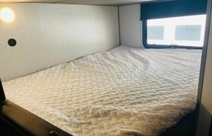 *DELIVERY ONLY* 2022 Dutchmen RV Coleman LanternLT