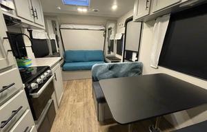 ✹NEW 2022✹ "Venture Vibe" Forest River Vibe - Easy