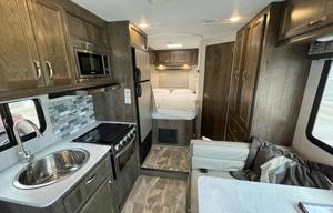 2022 Gulf Stream 24 ft RV with free private shuttle