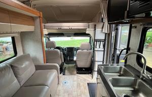 B & L's Adventure-Mobile!  Travel in STYLE!