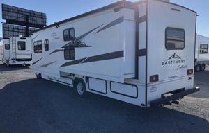 Luxury Family RV • Sleeps 8 • Bunks | Scout