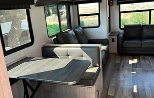 2022 Heartland Sundance Ultra Lite 293RL