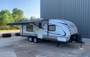 2016 Forest River RV Wildwood X-Lite 241QBXL