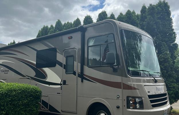 2016 Coachmen RV Pursuit 30 FW