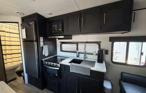 Clean, cozy, and roadtrip ready!