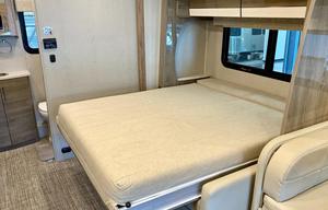 Mercedes Class C, 5pp,Solar,AC,Generator, Starlink
