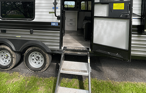 Zeus the 2022 Bunkhouse (Sleeps 8)