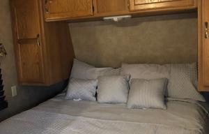 2011 Keystone RV Summerland 1890FL