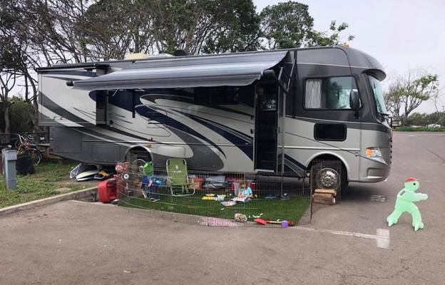 2013 Thor Motor Coach ACE 30 1