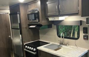 2021 Jayco Jay Flight SLX 8 264BH RV rental photo 7