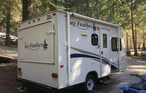 ‘Jiminy Jayco’ 17C Hybrid SUV friendly