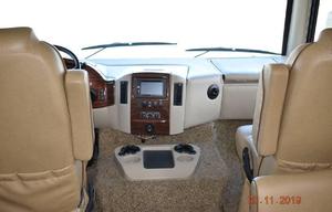 2015 Thor Motor Coach Hurricane 32N