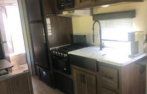 Lightweight Yet Spacious! 2020 Grey Wolf 22MKSE