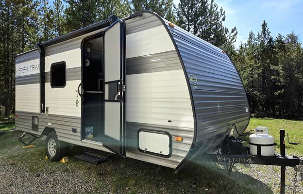 Big Sky Basecamp | Fully Stocked Adventure Rental