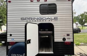 Mighty Mini Retreat: Springdale Mini 1810BH