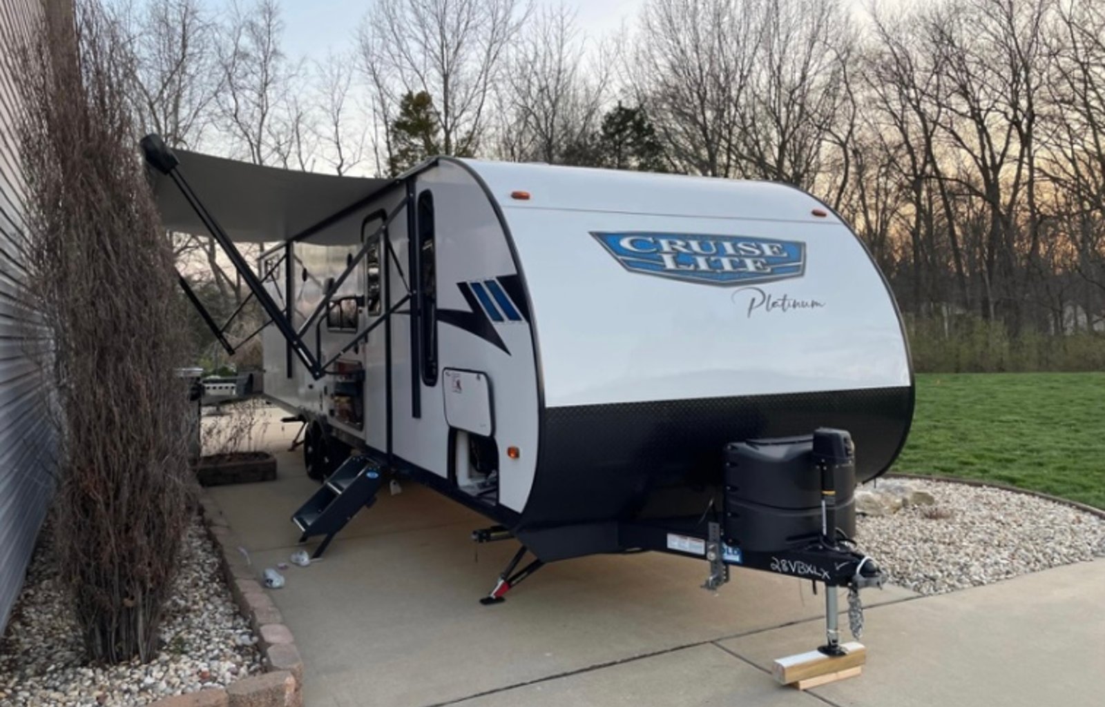 2023 Salem Cruise Lite Platinum 28VBXLX