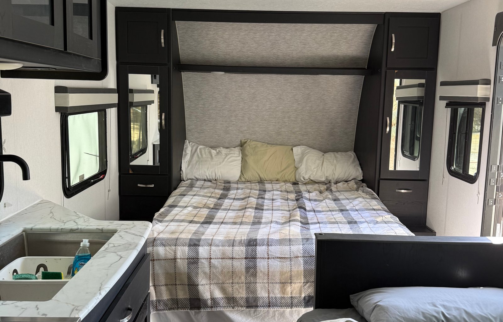 2022 Coachmen Rv Freedom Express Ultra Lite 238BHS