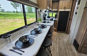 Mini & Mighty 'Sophia' Bunkhouse Grand Design 16BL