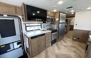 21 Georgetown 35B Bunkhouse
