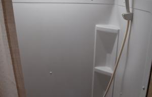 Beautifully updated 2006 Jayco Jay Flight with comfy queen and bunks! - Huge slideout