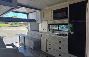 2024 Stealth 2530SLE RV rental photo 4