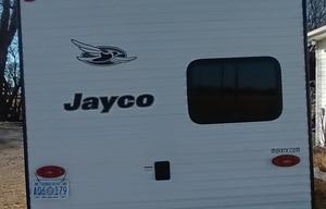 2026 LIGHTWEIGHT - SLEEPS 8 ANY TRUCK CAN PULL!