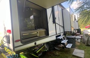 2022 CrossRoads RV Sunset Trail SS331BH RV rental photo 10